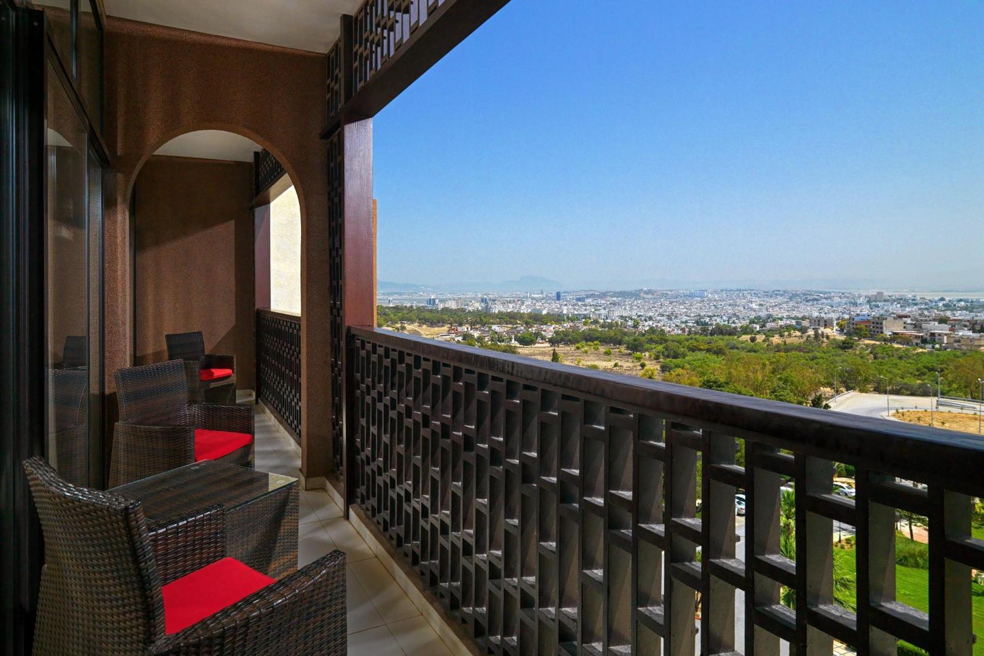 Sheraton Tunis Hotel Exterior foto
